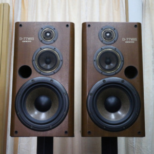 ONKYO  D-77MRX